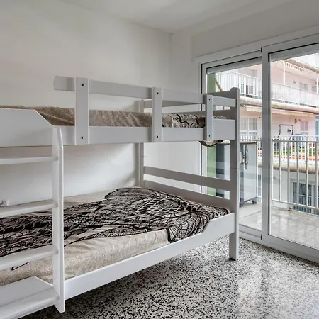 Apartment Albatros: 5-person With Terrace, Parking, Near *